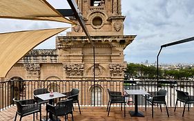 Florette Suite 1Br With Stunning Lounge Terrace By Arcobnb