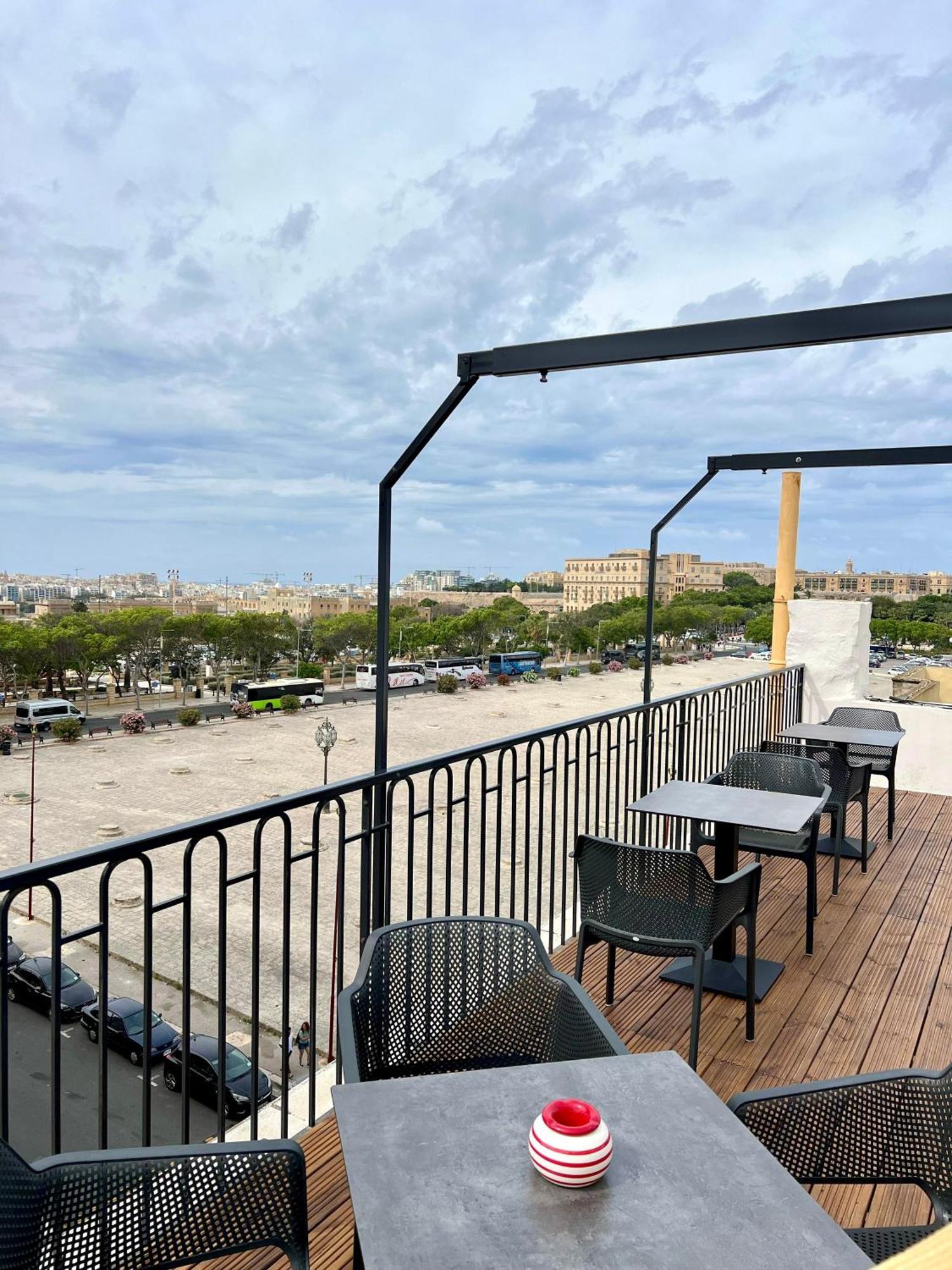 Florette Suite 1Br With Stunning Lounge Terrace By Arcobnb Floriana Zewnętrze zdjęcie